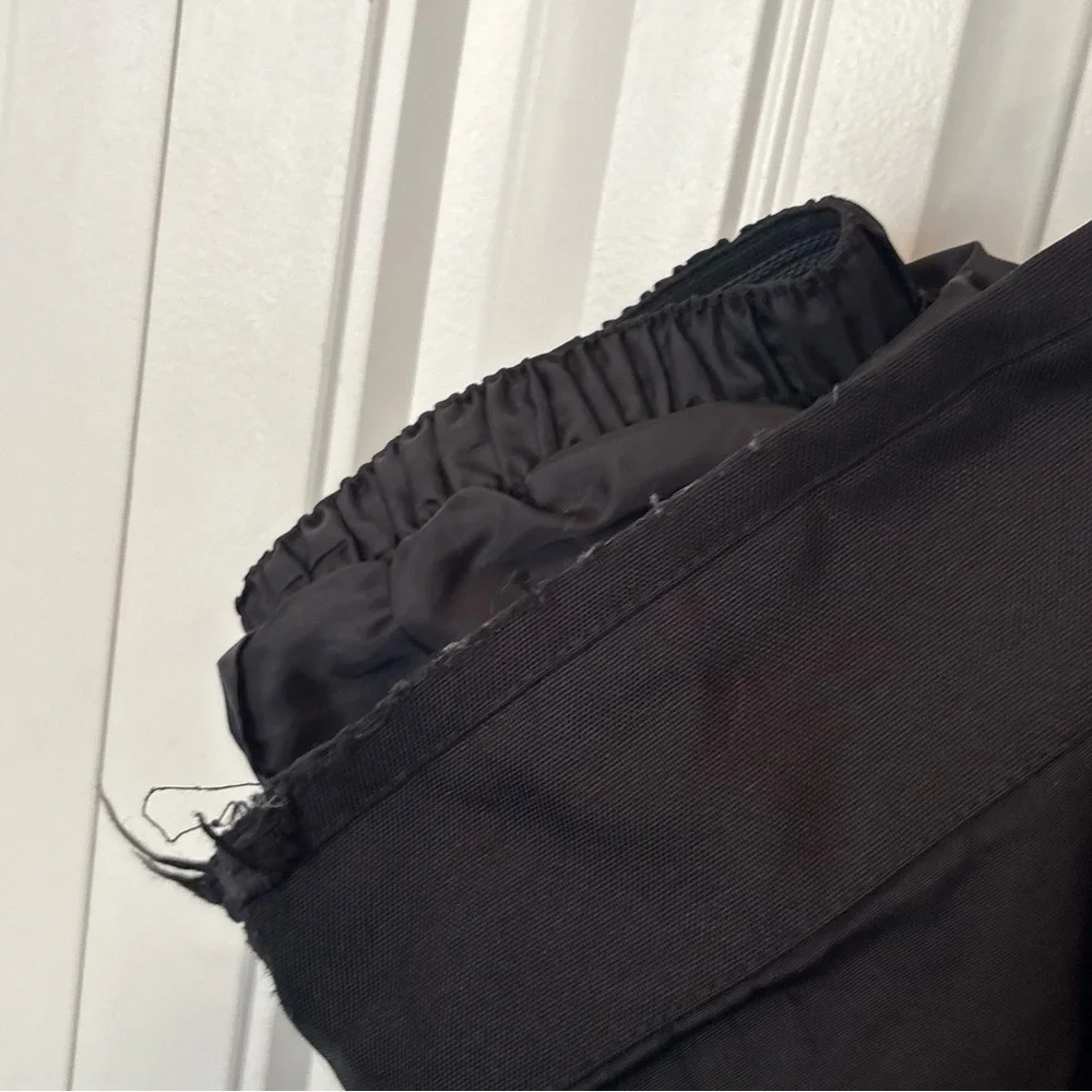 Cherokee Black Snow Overalls Size Medium‎